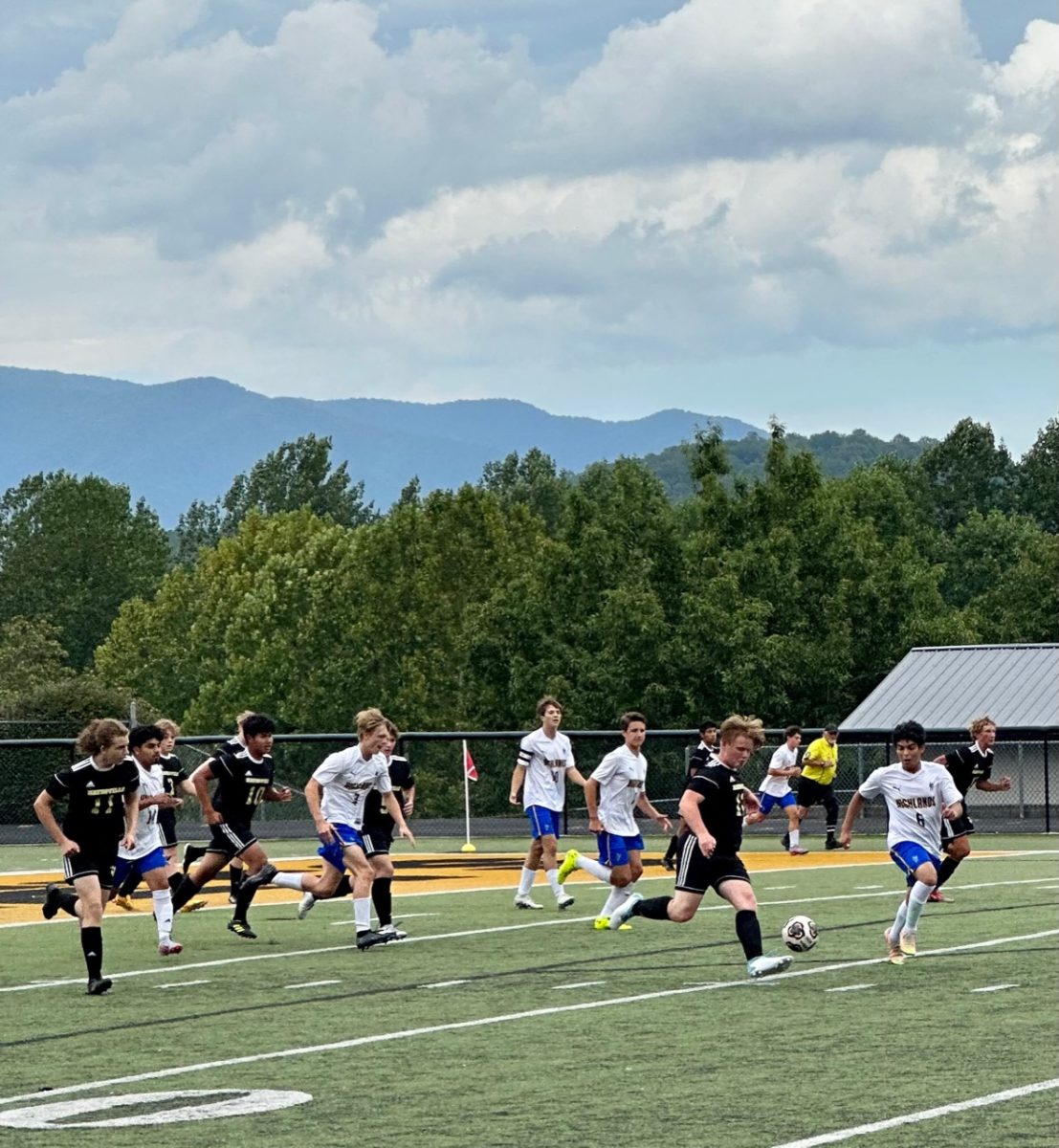 Teamwork and Improvement:  A Look into the HHS Mens Soccer Season