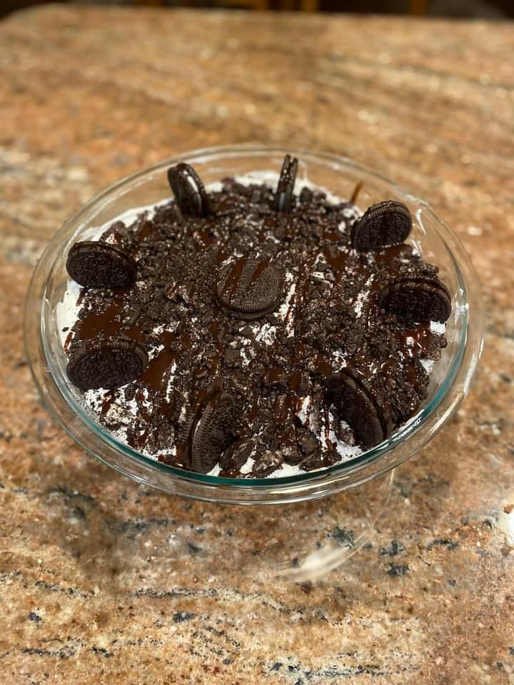 Recipe Review: Oreo Cheesecake Brownie Trifle